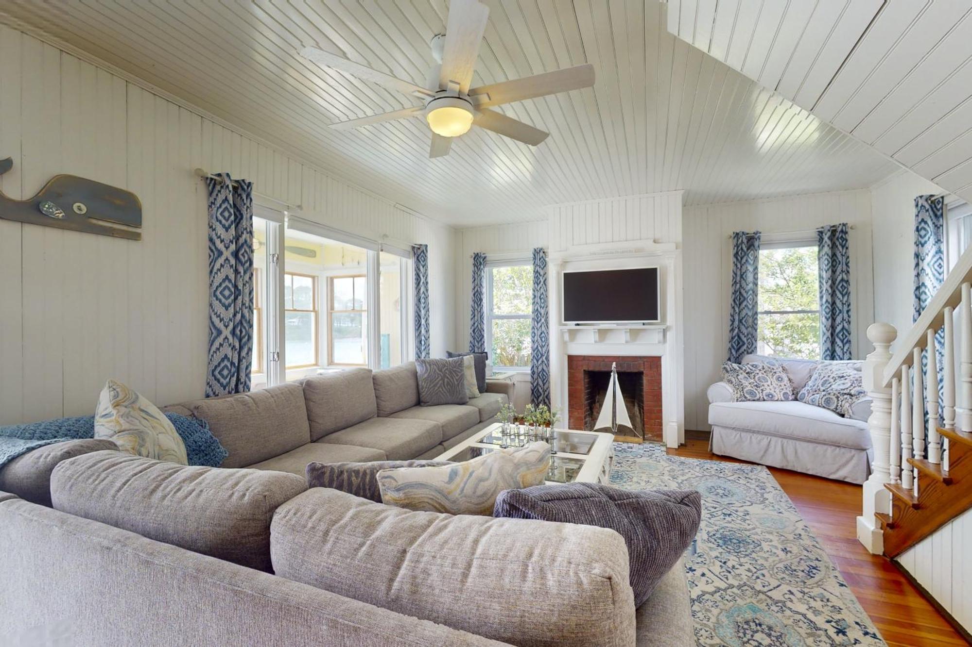 Waterside Beach House 瓦尔汉 外观 照片