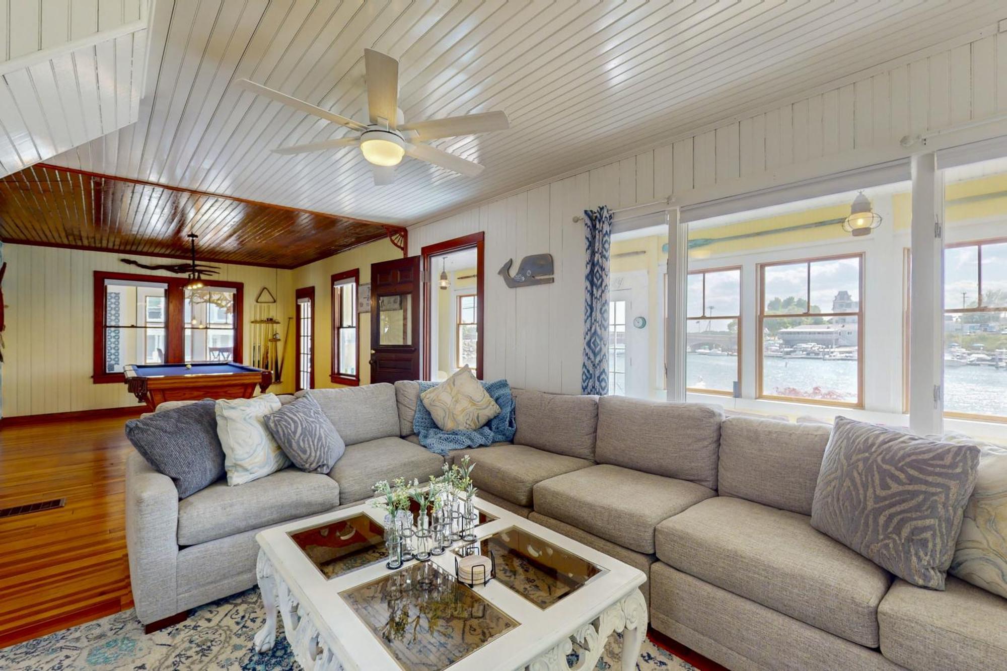 Waterside Beach House 瓦尔汉 外观 照片