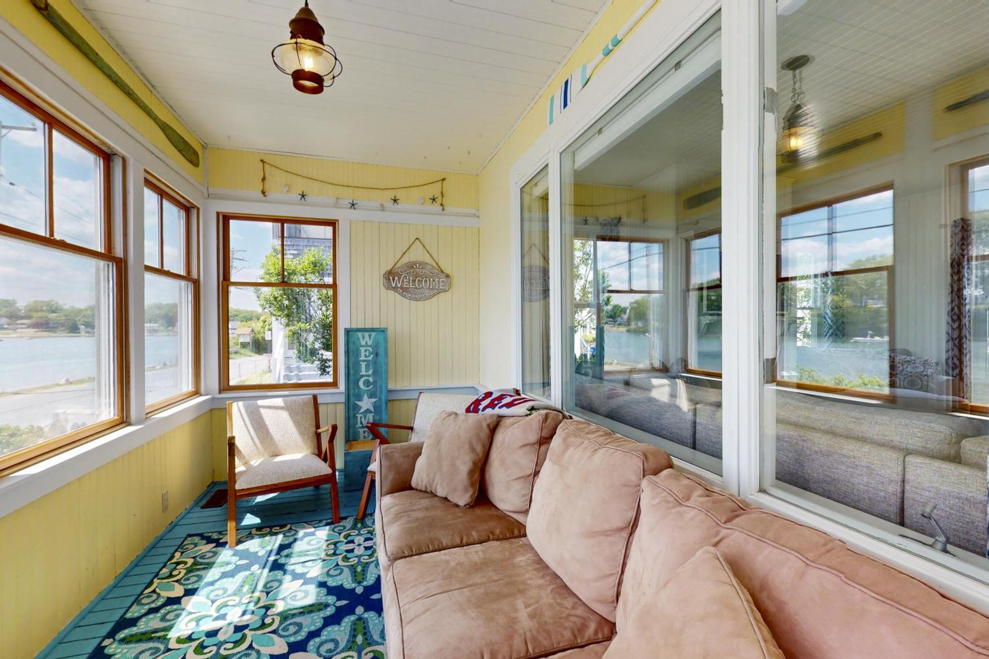 Waterside Beach House 瓦尔汉 外观 照片